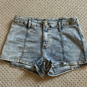 Wild Fable relaxed fit jean shorts